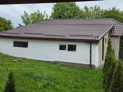 Executam acoperisuri si dulgherie